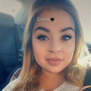 Meet your Posher, Janet